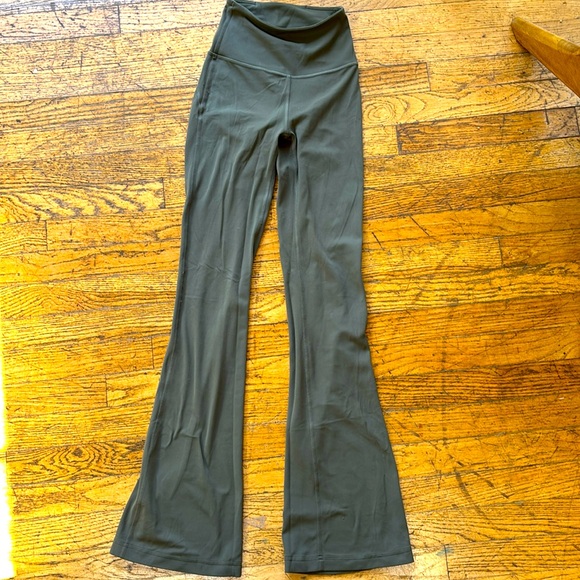 lululemon athletica Pants - Olive green Lululemon boot cut work out pants size 0